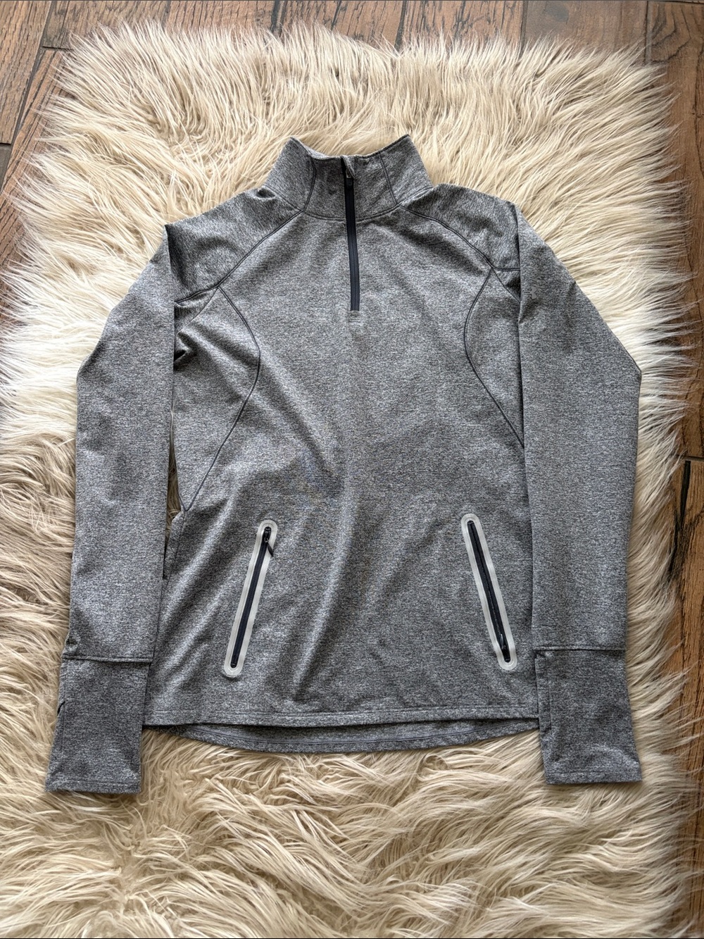 Under Armour cold gear pullover sz medium